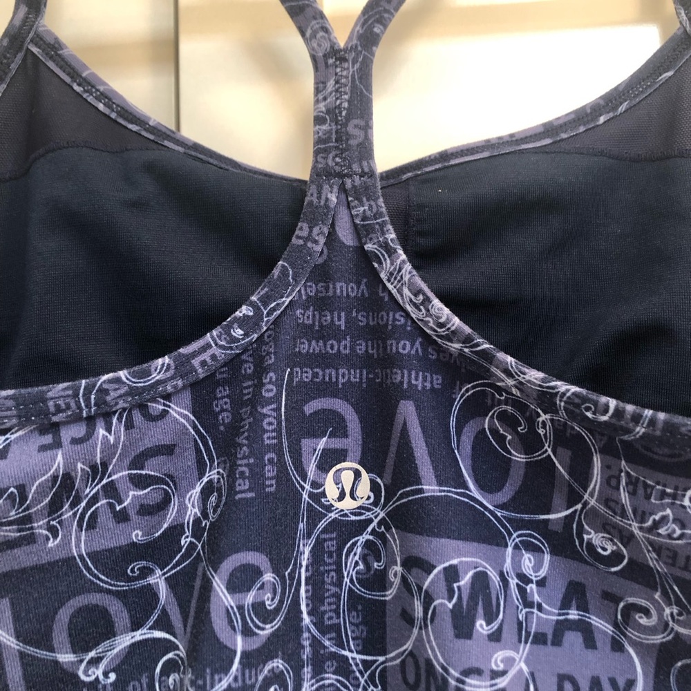 Lululemon Blue Work Out Tank Top EUC - Picture 8 of 14